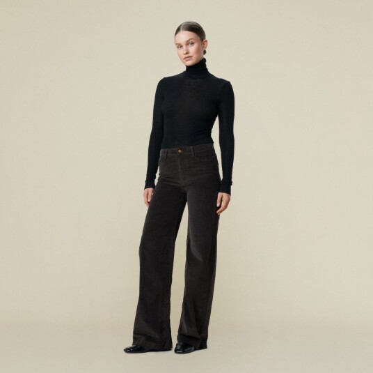 Lois palazzo mistral micro cord soft Lois palazzo mistral micro cord soft