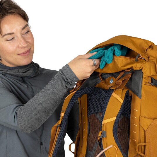 Osprey Women"s Kyte 38 Barley Brown WXS/S
