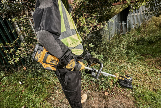 DEWALT GRESSTRIMMER 18V 33CM