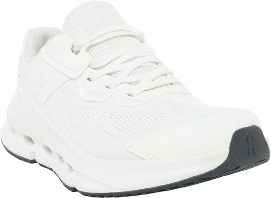 On Cloudnova Rift   White   36.5