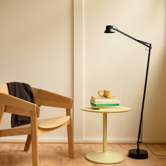 Gulvlampe Muuto dimmbar Svart Stue Aluminium Moderne 112 Svart