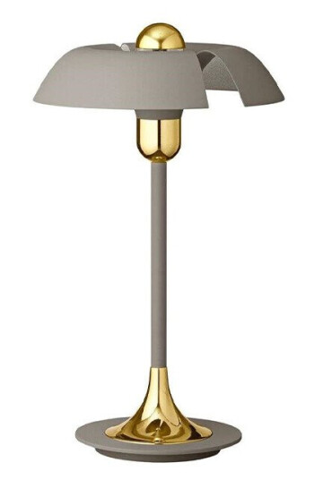 AYTM CYCNUS Bordlampe Taupe/Gull AYTM CYCNUS Bordlampe Taupe/Gull