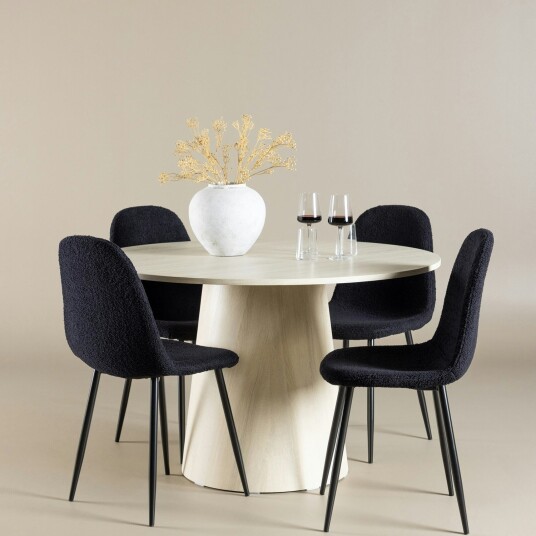 Spisegruppe Venture Home Lanzo Ø120 med 4 stk Polar Stoler Teddy