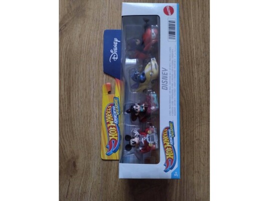 Hot Wheels Rinkinys Racerverse Vehicles 4-Pack