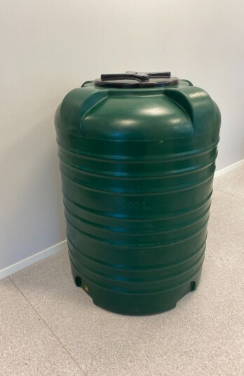 Vanntank 500 liter vertikal Grønn Vanntank 500 liter vertikal Grønn