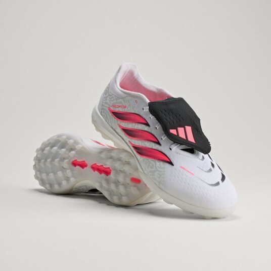 Predator Pro Fold Over Tongue Turf Fotballsko