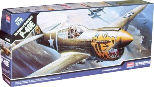 Academy 1671 P-40E Warhawk Modellfly Byggesett 1:72