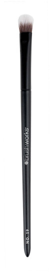 Brushworks No. 19 Crease Blending Eye Brush Brushworks No. 19 Crease Blending Eye Brush