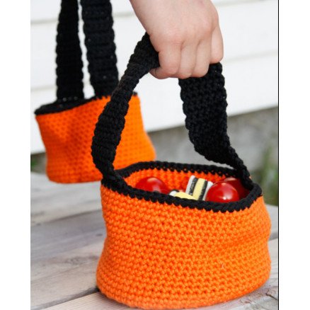 Drops Garnstudio Trick or Treat! by DROPS Design Halloween Kurv Hekleoppskrift