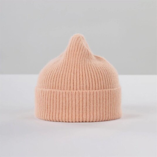 Beanie Peach