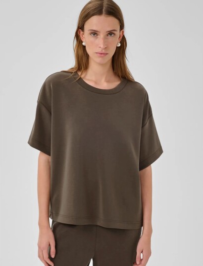 My Essential Wardrobe Hellemw Emb Boxy Tee   Brown   XL/XXL