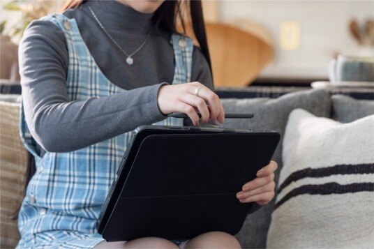 Zagg Pro Keys 2 Tastatur For iPad Air 11"