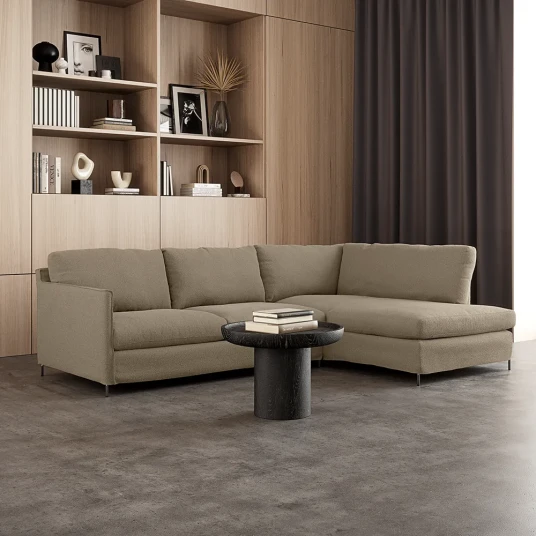Furninova Petito 2 seters sofa med sjeselong Kat A Furninova Petito 2 seters sofa med sjeselong Kat A