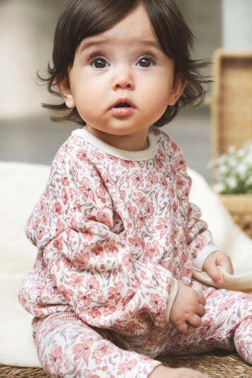En Fant Sweatshirt Eggnog (86 / 1,5 år)