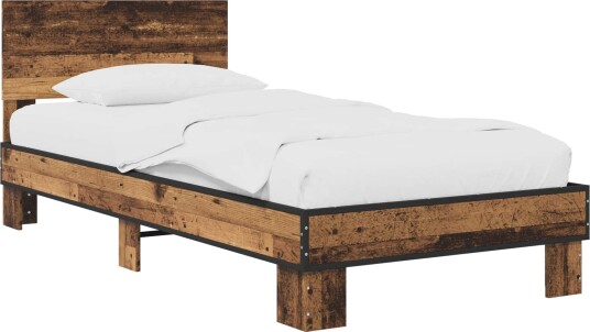  Sengestamme med hodegatt Gammelt tre 80 x 200 cm Konstruert tre