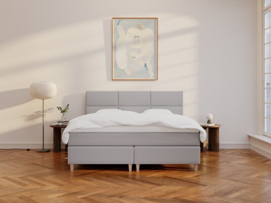 Nordic Dream Snefrid Älv 210x210 Lysegrå