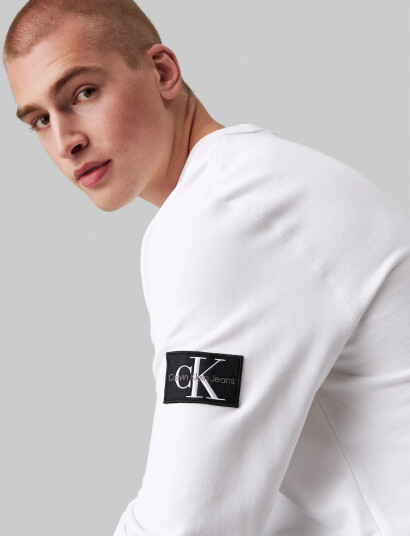 Calvin Klein Jeans Badge Crew Neck - White - XXXL