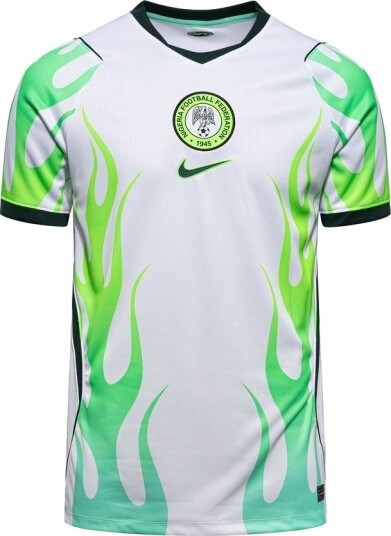 Nigeria Bortedrakt 2026/27 Barn   Nike størrelse XS: 122 128 cm