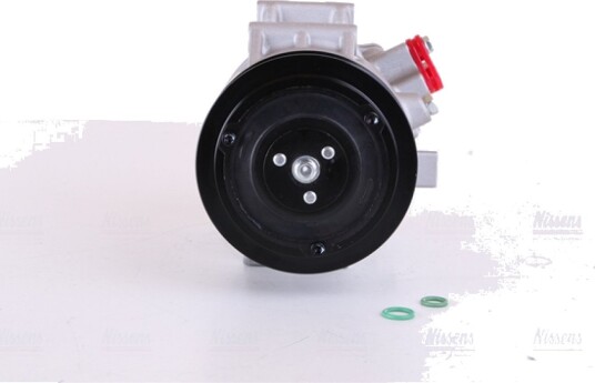 AC kompressor NISSENS 890803