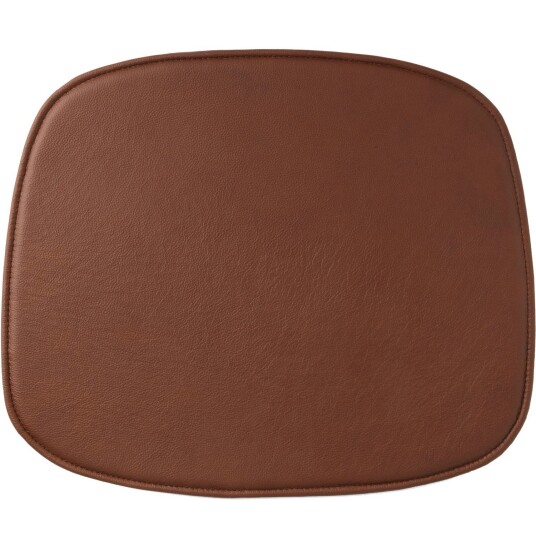 Normann Copenhagen Form Setepute Skinn Brandy Normann Copenhagen Form Setepute Skinn Brandy