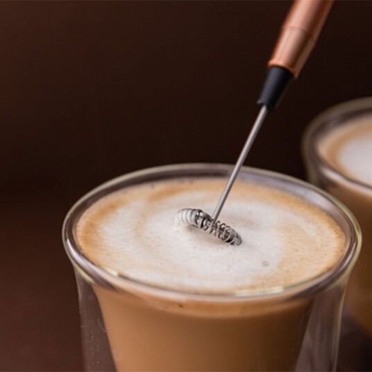 La cafetière Batteridrevet melkeskummer kobber La cafetière Batteridrevet melkeskummer kobber
