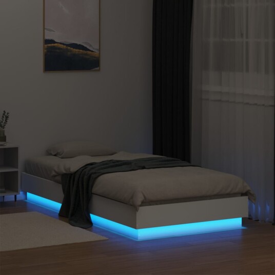 Sengeramme med LED-lys hvit 90x190 cm 8721012285927