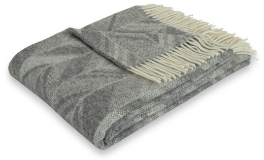 ByBorg Ullpledd - 100% Newzealandsk ull - Herringbone grey - 130x200 cm - By Borg ByBorg Ullpledd - 100% Newzealandsk ull - Herringbone grey - 130x200 cm - By Borg
