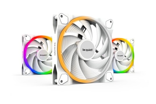 be quiet! LIGHT WINGS 140mm PWM Hvit Kabinettvifte med RGB Lys - 3-Pakning