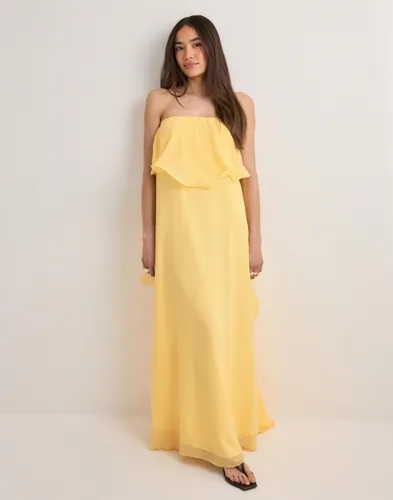 Vero Moda Gul Vmiris Ruffle Tube Maxi Dress Exp