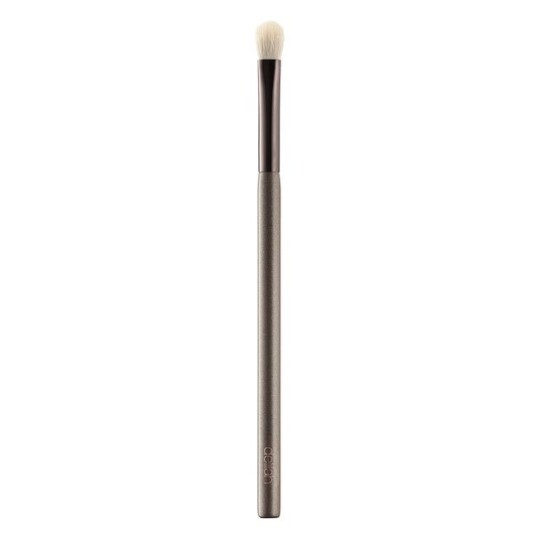 Delilah Eyeshadow Brush