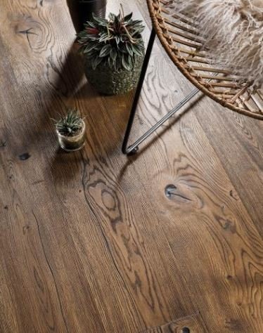 Boen Eik Antique Brown Castle Plank Boen Eik Antique Brown Castle Plank