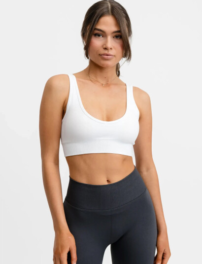 Drop of Mindfulness Seamless Deep V Bra - White - XS