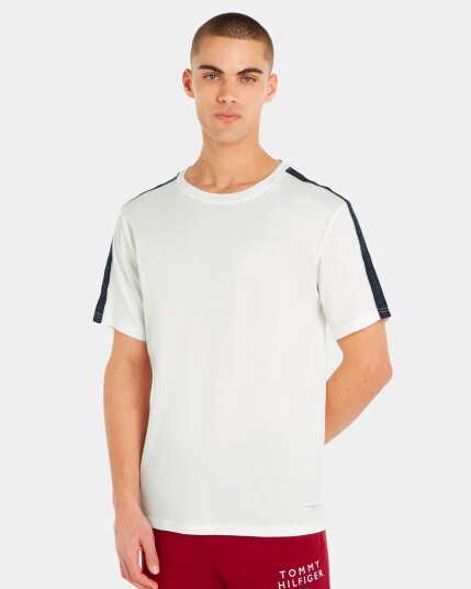 Tommy Hilfiger SS Tee Logo - Hvit S Tommy Hilfiger SS Tee Logo - Hvit S