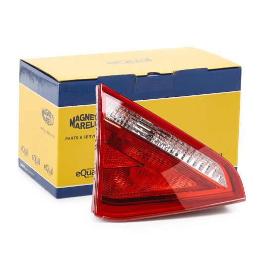 Magneti Marelli Baklykt MAGNETI MARELLI 714027010702