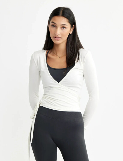 Drop of Mindfulness Ballet Wrap Top   Cream   M
