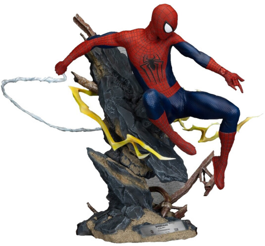 SpiderMan: No Way Home Master Craft The Amazing SpiderMan Statue