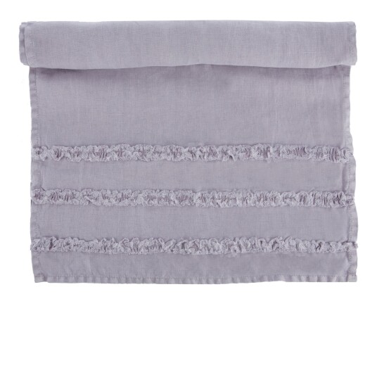 Løper Adele 45x150 lys lilla m/ruflekant 100% lin Løper Adele 45x150 lys lilla m/ruflekant 100% lin
