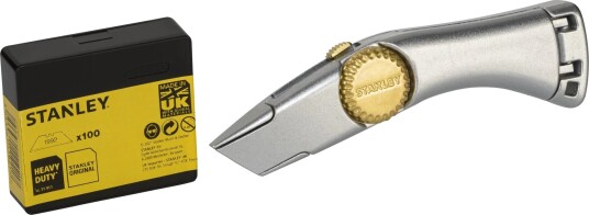 Stanley Tools Hobbykniv Stanley Titan 185 mm Uttrekkbart Blad, Aluminiumskropp, 3 Blader Sølv Stanley Tools Hobbykniv Stanley Titan 185 mm Uttrekkbart Blad, Aluminiumskropp, 3 Blader Sølv