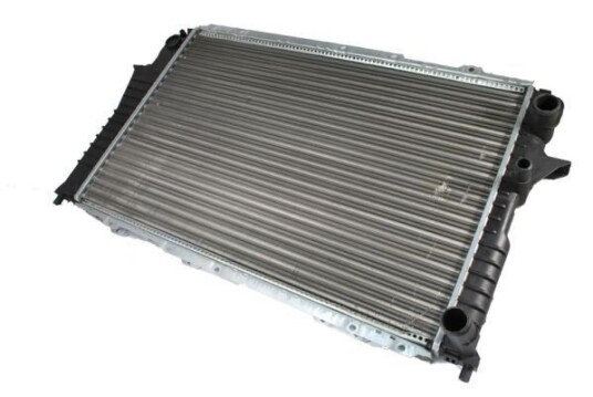 Radiator THERMOTEC D7A004TT Radiator THERMOTEC D7A004TT