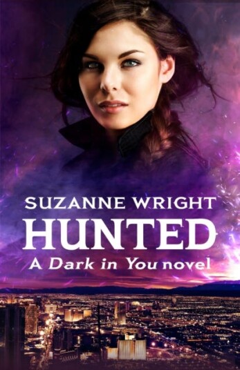 Hunted Av Suzanne Wright