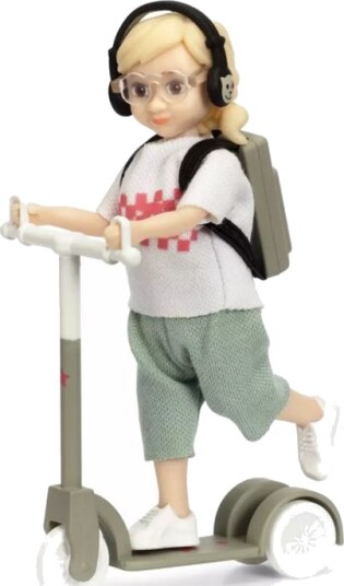 Dukke Lundby med sparkesykkel Dukke Lundby med sparkesykkel