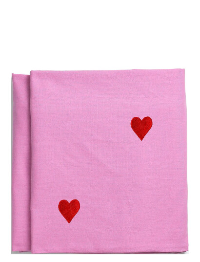 Midnatt Tablecloth Pink Hearts - Pink - 145X145CM Midnatt Tablecloth Pink Hearts - Pink - 145X145CM
