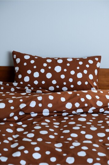 Jotex Dot Putetrekk 50x90 Cm Brun/lyseblå RIGMOR 22780300106