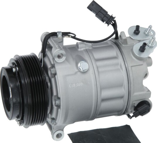 AC-kompressor VALEO 690035