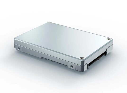 SOLIDIGM D7-P5620 Series - SSD - encrypted - 6.4 TB - internal - 2.5" - U.2 PCIe 4.0 x4 (NVMe) - 256-bit AES