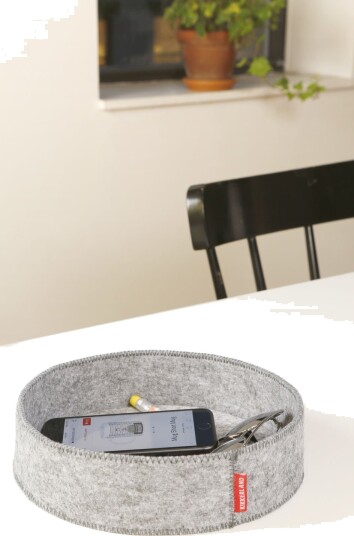 Kikkerland Oppsamlingsbrett Set med Polyesterfilt - Stor: 21.99 cm, Liten: 18 cm