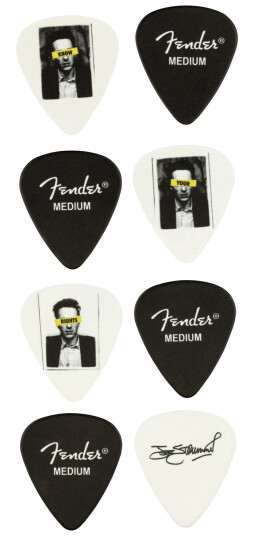 Fender Joe Strummer Pick Tin Medium Fender Joe Strummer Pick Tin Medium