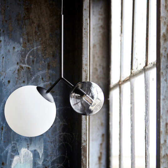House Doctor Twice taklampe - Svart House Doctor Twice taklampe - Svart