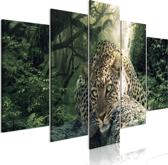 Bilde Leopard Lying 5 Parts Wide Pale Green 100x50 Artgeist sp. z o. o.