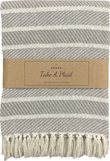 Home Tex Bomullspledd   100% resirkulert bomull   130x180 cm   Hvit med beige mønster